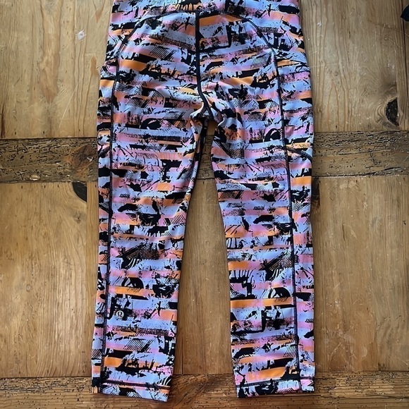LULULEMON Speed Up Crop 20” Inversion Multi Colored pink purple orange black 6 - Picture 9 of 12